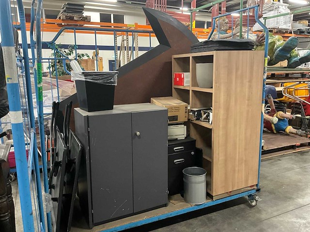 Partij kantoorinventaris - afbeelding 2 van  6