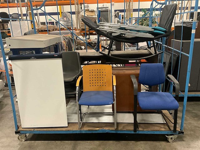 Partij kantoorinventaris - afbeelding 5 van  6