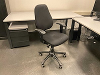 Partij kantoorinventaris - afbeelding 13 van  28