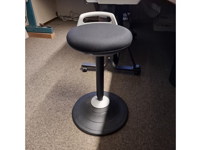 Partij kantoorinventaris - afbeelding 6 van  19