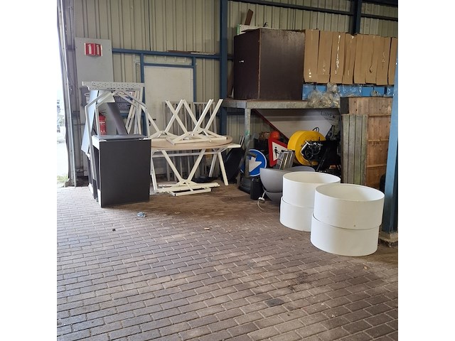 Partij kantoorinventaris - afbeelding 1 van  20