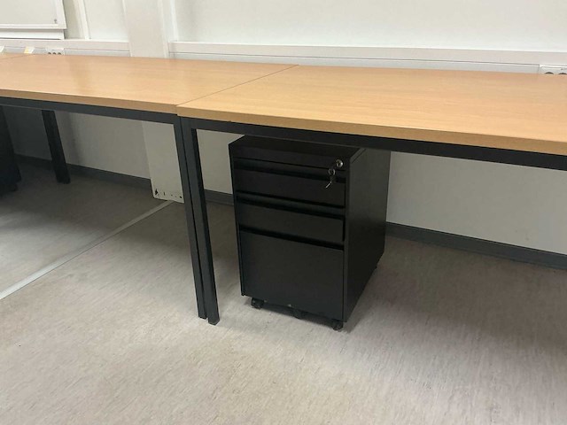 Partij kantoorinventaris - afbeelding 3 van  39