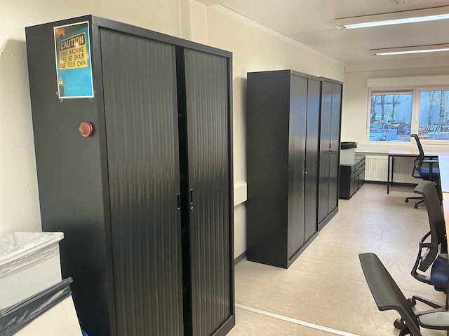 Partij kantoorinventaris - afbeelding 15 van  39