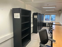 Partij kantoorinventaris - afbeelding 16 van  39