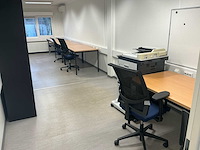 Partij kantoorinventaris - afbeelding 17 van  39