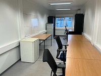 Partij kantoorinventaris - afbeelding 20 van  39