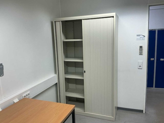 Partij kantoorinventaris - afbeelding 38 van  39