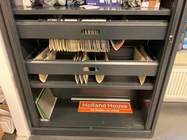 Partij kantoorinventaris - afbeelding 30 van  34