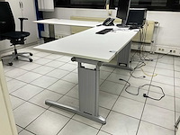 Partij kantoormeubilair en ict - afbeelding 1 van  65