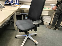 Partij kantoormeubilair en ict - afbeelding 51 van  65