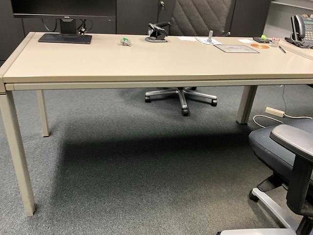 Partij kantoormeubilair en ict - afbeelding 55 van  65