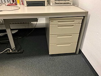 Partij kantoormeubilair en ict - afbeelding 59 van  65