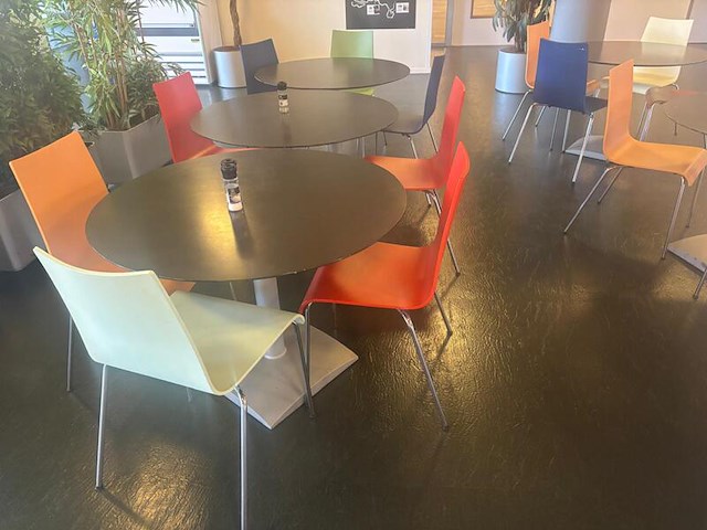 Partij kantoormeubilair, o.a. aspa/comforto/interstuhl etc. - afbeelding 10 van  31