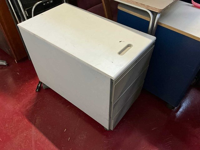 Partij kantoormeubilair - afbeelding 3 van  14