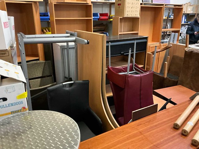 Partij kantoormeubilair - afbeelding 5 van  14