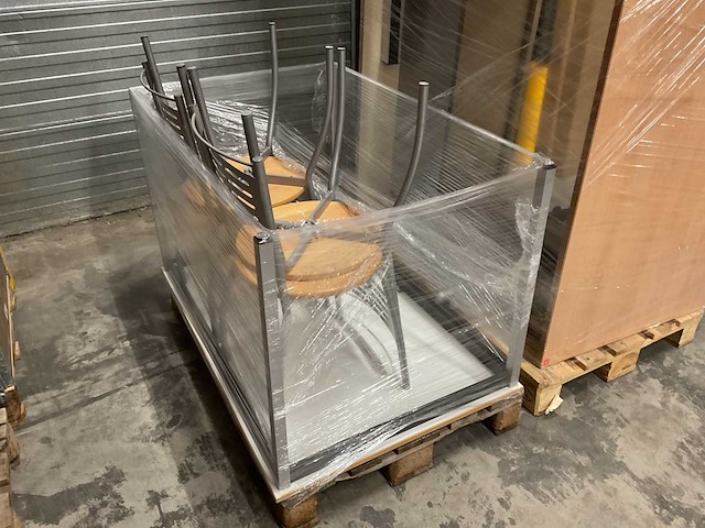 Partij kantoormeubilair - afbeelding 1 van  3