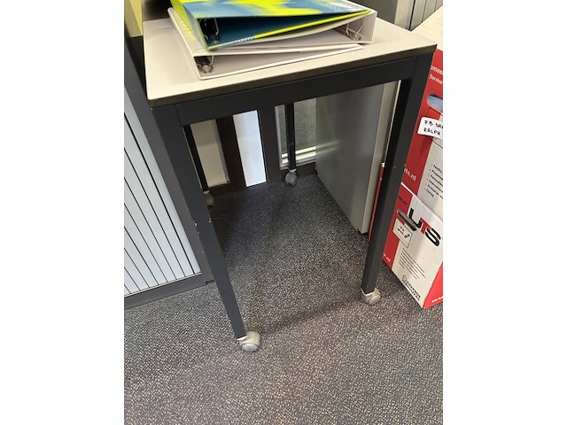 Partij kantoormeubilair - afbeelding 41 van  57