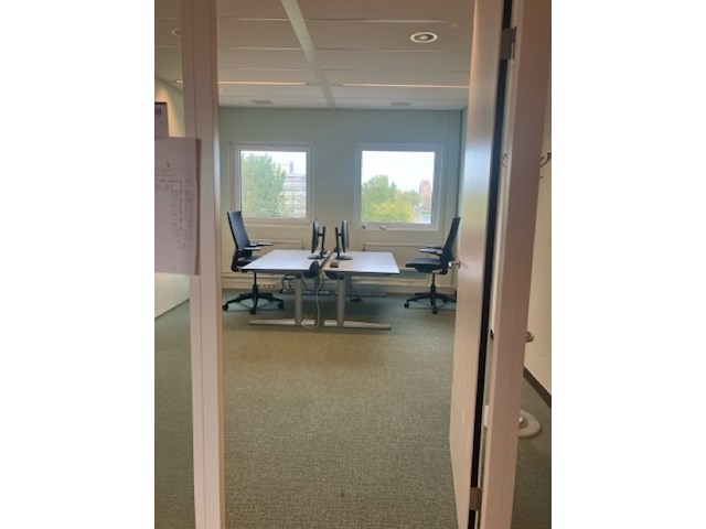 Partij kantoormeubilair - afbeelding 1 van  6