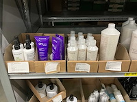 Partij kappersbenodigdheden en lichaamsverzorging - afbeelding 7 van  10