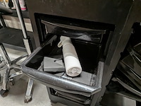 Partij kappersbenodigdheden - afbeelding 24 van  30