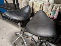 Partij kappersbenodigdheden - afbeelding 25 van  30