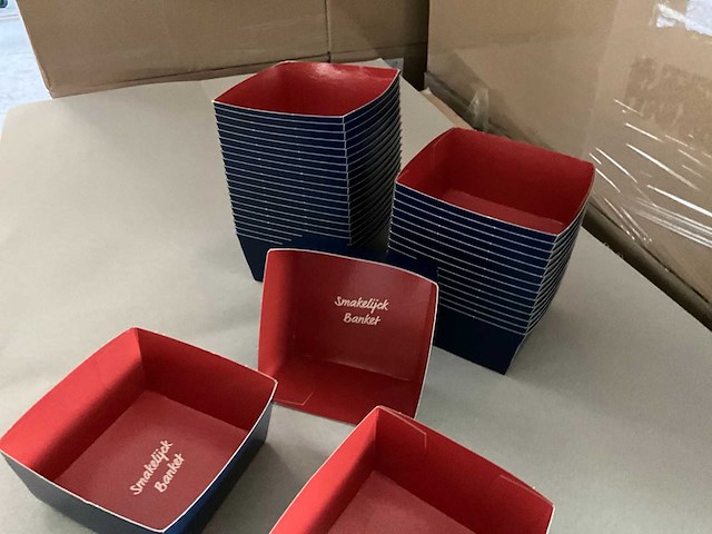 Partij kartonnen bakjes - afbeelding 3 van  6