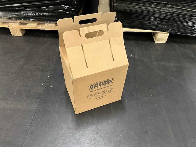 Partij kartonnen doos 315x285x240 mm - afbeelding 2 van  5