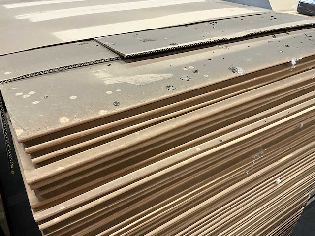 Partij kartonnen doos 900x900x1400 mm (80x) - afbeelding 3 van  4