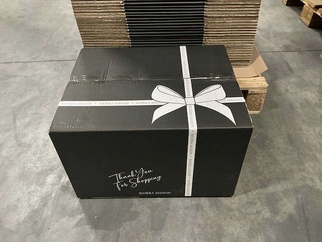 Partij kartonnen dozen bedrukt 500x400x300mm (480x) - afbeelding 1 van  4