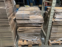 Partij kartonnen dozen en verpakkingsmaterialen - afbeelding 8 van  12