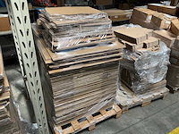 Partij kartonnen dozen en verpakkingsmaterialen - afbeelding 10 van  12