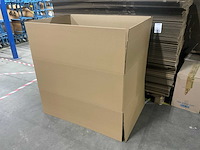 Partij kartonnen dozen - afbeelding 1 van  10