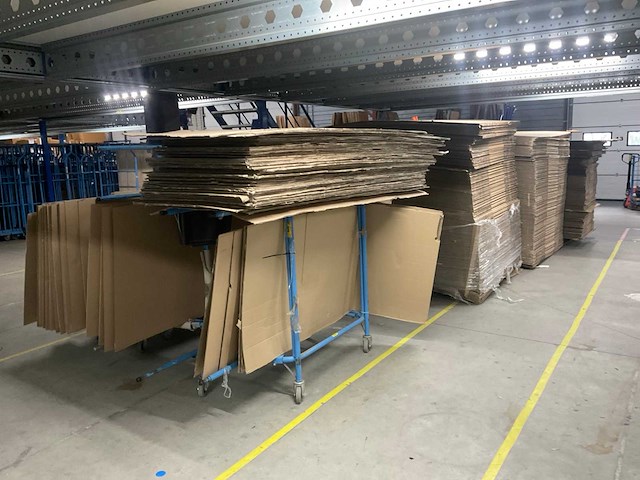 Partij kartonnen dozen - afbeelding 6 van  10