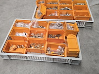 Partij kast en keuken beslag - afbeelding 1 van  8