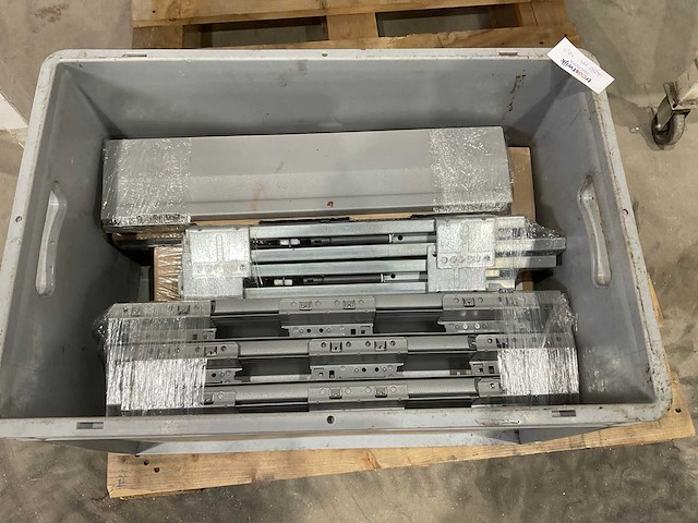 Partij kast railsen - afbeelding 4 van  6