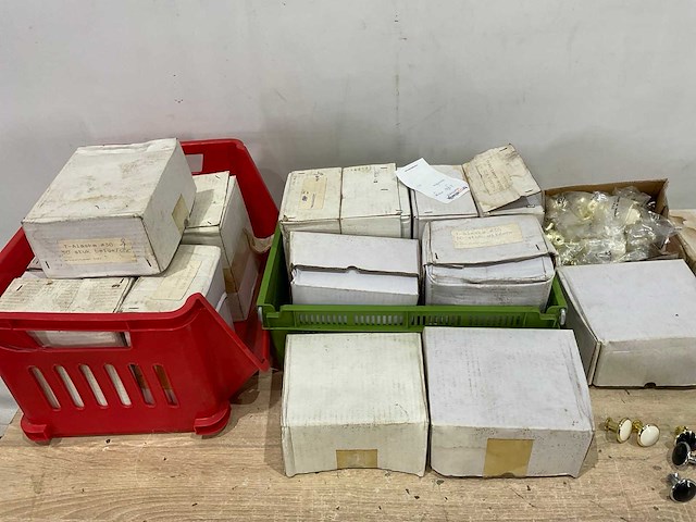 Partij kast sierknopjes - afbeelding 5 van  6