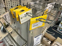 Partij kastdeuronderdelen, grepen en sloten - afbeelding 21 van  47