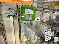 Partij kastdeuronderdelen, grepen en sloten - afbeelding 35 van  47