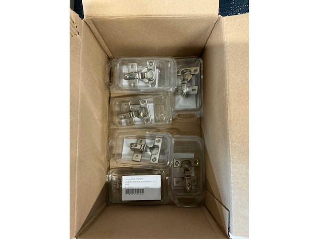 Partij kastdeuronderdelen, grepen en sloten - afbeelding 42 van  47