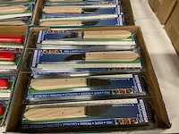 Partij keizerskroon metallo & oasis messen (93x) - afbeelding 2 van  4