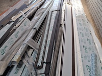 Partij keralit gevelpanelen, diverse kleuren - afbeelding 2 van  18