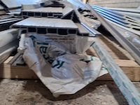 Partij keralit gevelpanelen, diverse kleuren - afbeelding 18 van  18