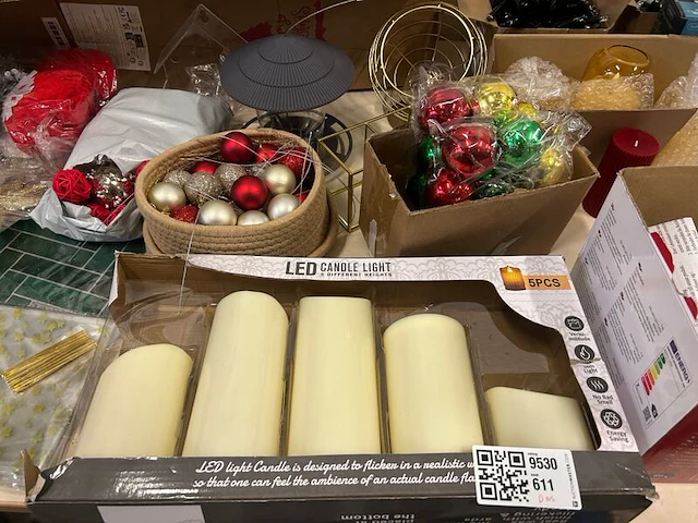 Partij kerstartikelen en kerstdecoratie w.o. lumineo, luca - afbeelding 5 van  12