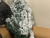 Partij kerstartikelen en kerstdecoratie w.o. lumineo, luca - afbeelding 10 van  12