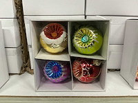 Partij kerstballen per set 4 kerstballen (102x sets) - afbeelding 1 van  4