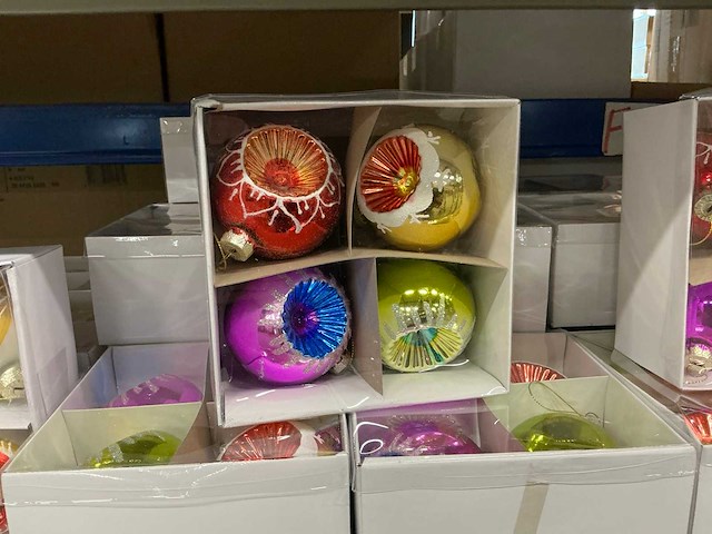 Partij kerstballen sets van 6 kerstballen en sets van 4 kerstballen (51x) - afbeelding 4 van  5