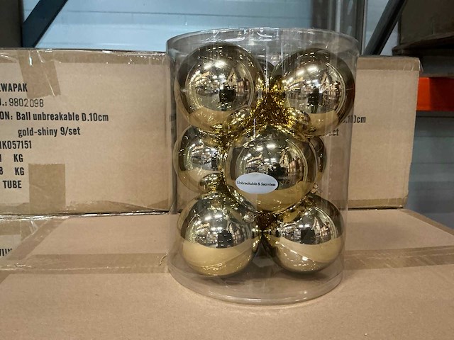 Partij kerstballen unbreakable&seamless d10cm gold-shiny 9/tube (84 tubes) - afbeelding 1 van  4
