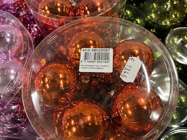 Partij kerstballen unbreakable&seamless d5cm 30/tube (124 tubes) - afbeelding 12 van  13