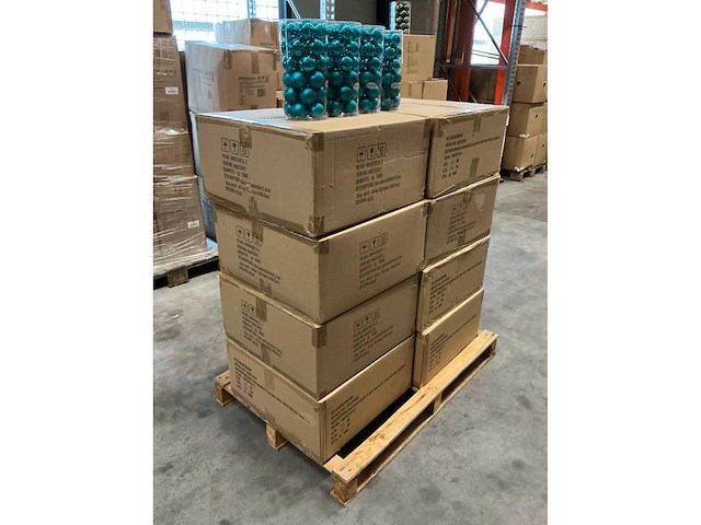 Partij kerstballen unbreakable&seamless d5cm blue 16/tube (132 tubes) - afbeelding 1 van  1