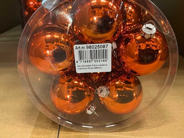 Partij kerstballen unbreakable&seamless d5cm manderine matt-shiny 30/tube (96 tubes) - afbeelding 2 van  4